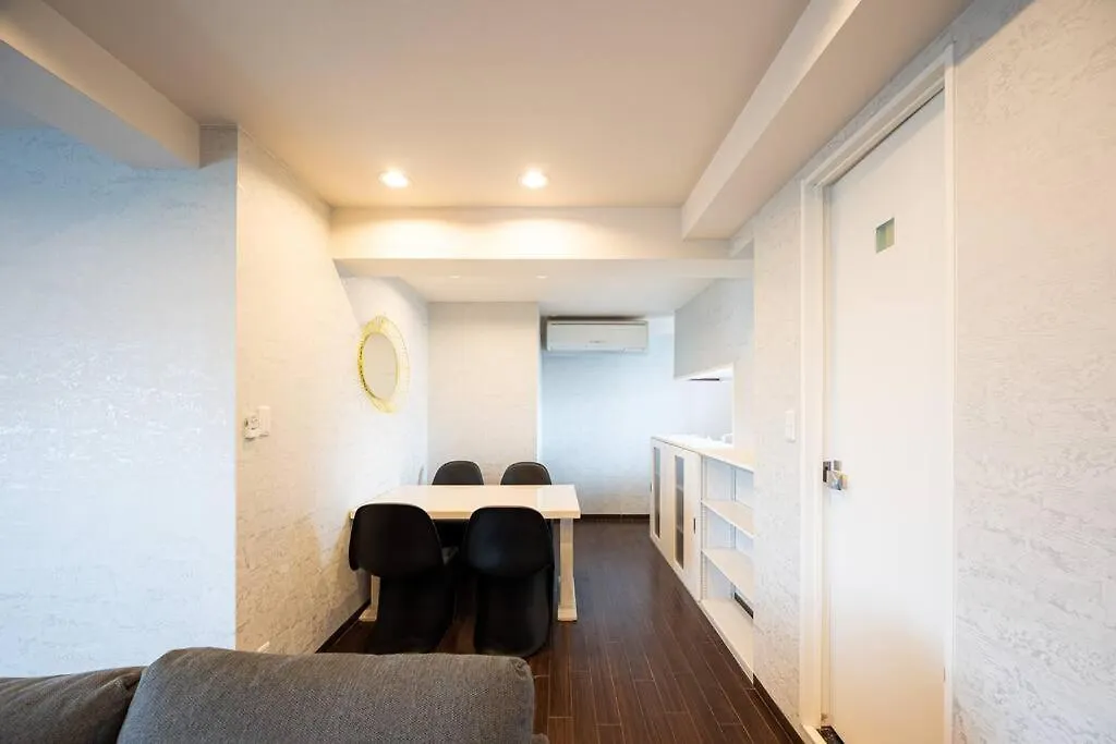 Hotel Mon -門- 401 Osaka Apartment